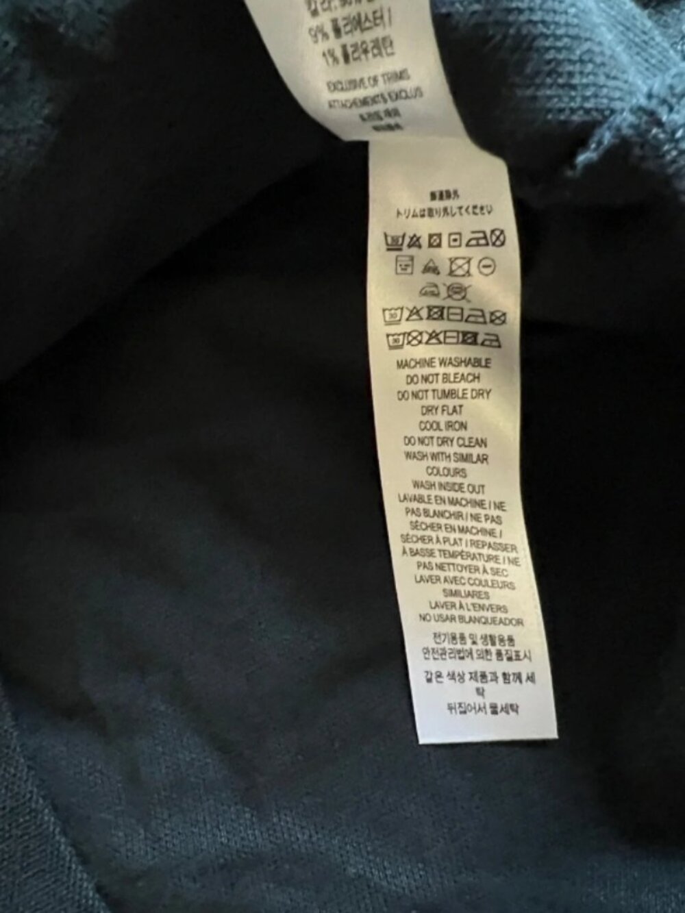 Authentic Burberry Boys Black & Beige Logo Polo Shirt Boys 12 - Picture 9 of 9